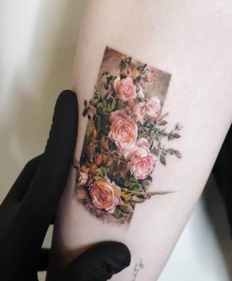Tatuaż piekne róże