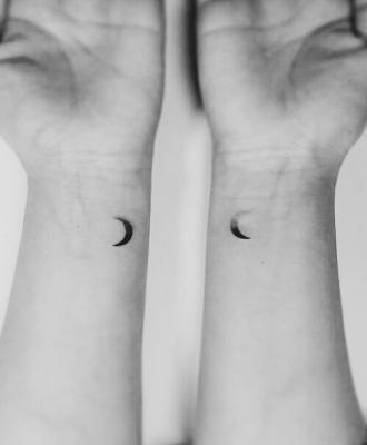 Tatuaż dla par księżyc