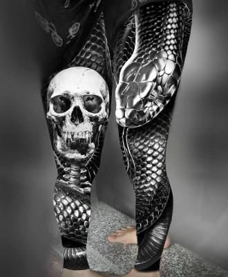Tatuaż wąż i czaszka