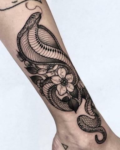 Cobra tatuaż