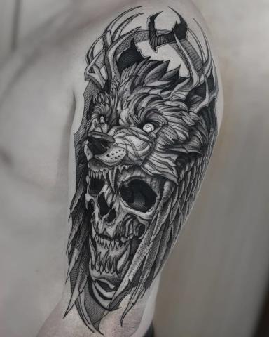 Czaszka wilk tatuaż