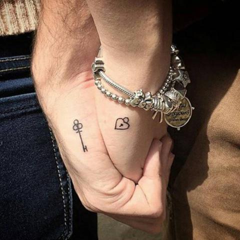 Dla zakochanych motyw tatuaży