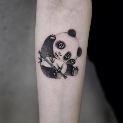 Tatuaż słodka panda