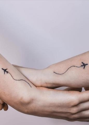 Tatuaże dla lubiących wycieczki lotnicze